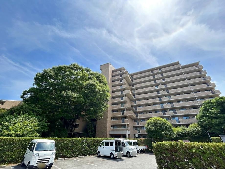 4LDK apartment in Inage Ward, Chiba - Photo 1