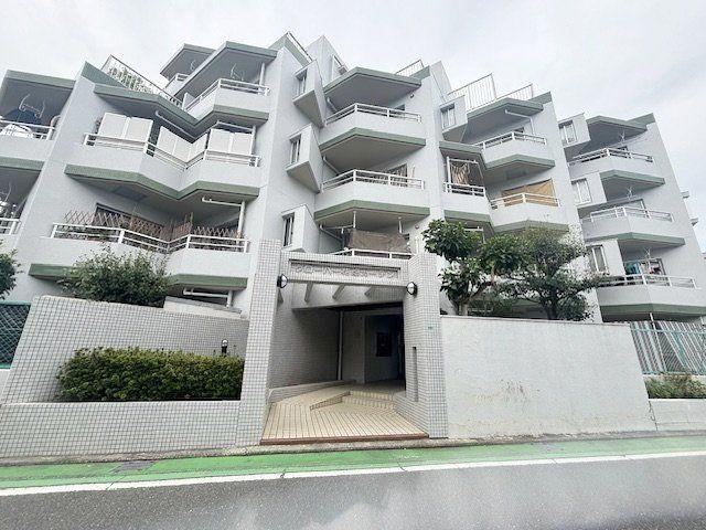 3LDK apartment in Minami Ward, Fukuoka - Photo 1