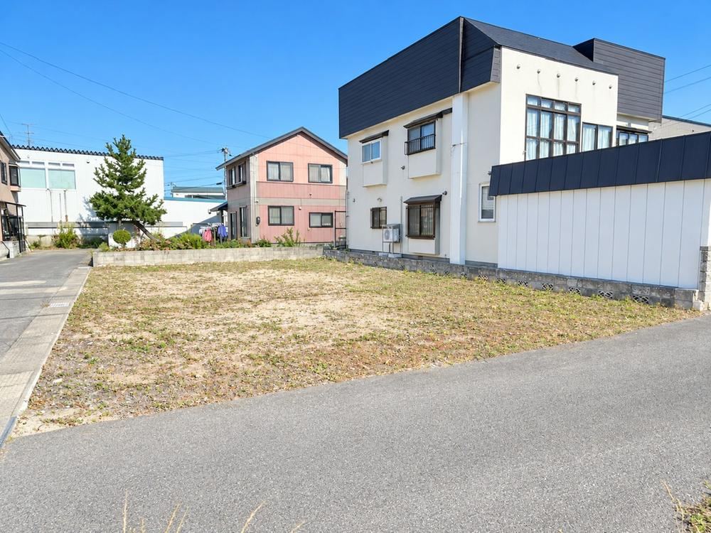 198 m² land in Aomori, Aomori - Photo 1