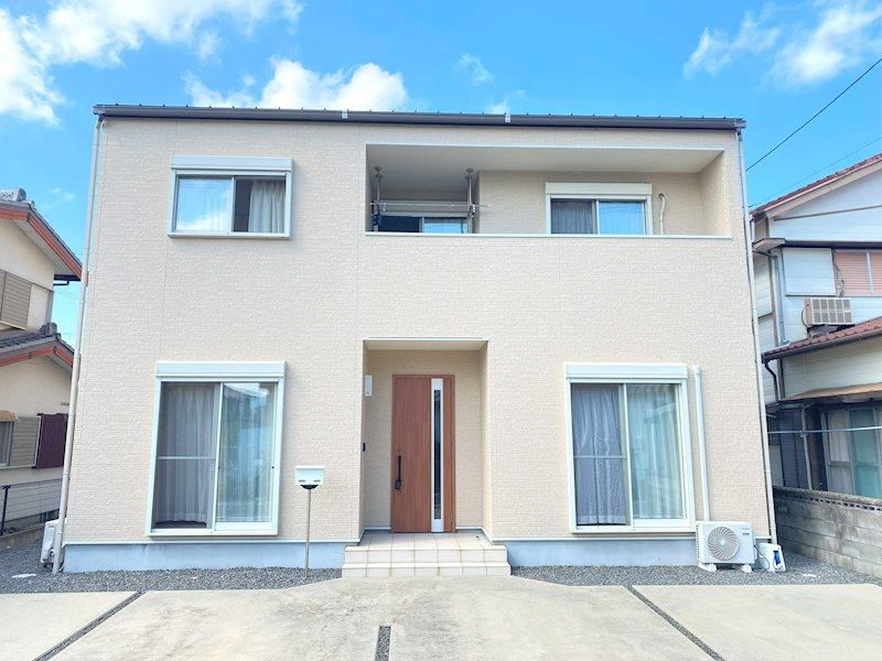 4LDK house in Ise, Mie - Photo 1