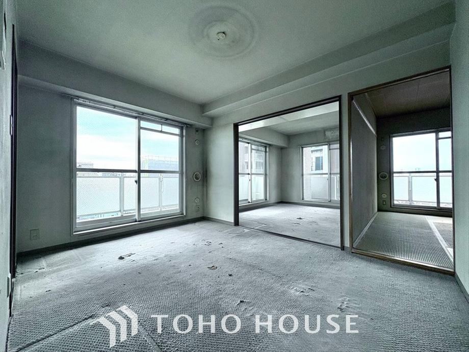 2LDK+S apartment in Arakawa Ward, Tokyo - Photo 1
