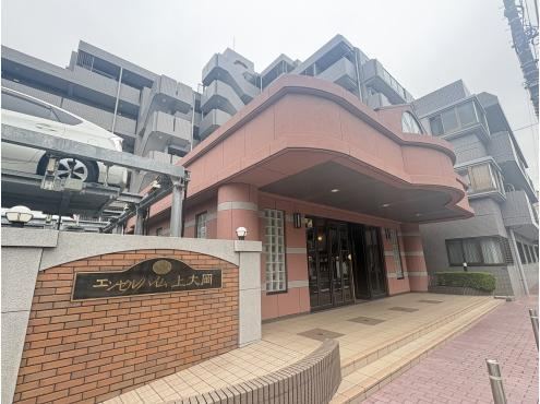 3LDK apartment in Konan Ward, Yokohama, Kanagawa - Photo 1
