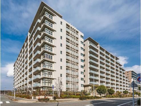 3LDK apartment in Nishi Ward, Kobe, Hyogo - Photo 1