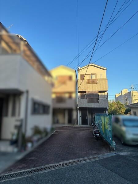 4LDK house in Toyonaka, Osaka - Photo 1