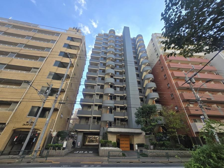 studio apartment in Nerima Ward, Tokyo - Photo 1