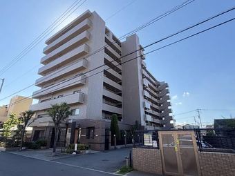 2LDK+S apartment in Takamatsu