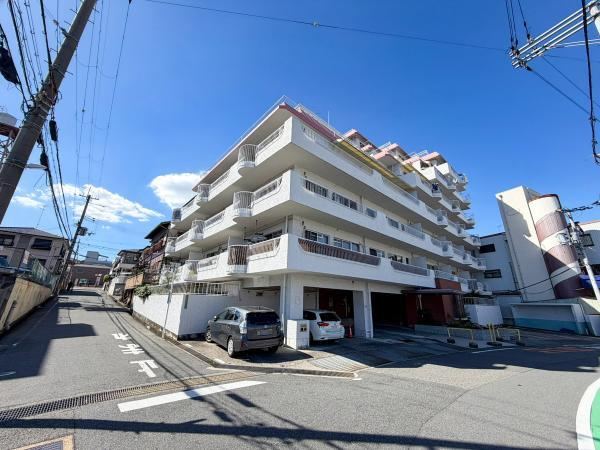2LDK apartment in Osakasayama, Osaka - Photo 1