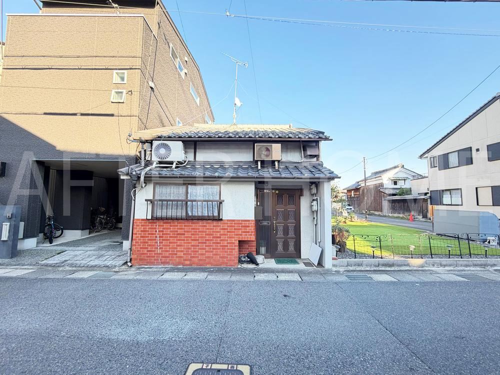 7DDKK house in Otsu, Shiga - Photo 1
