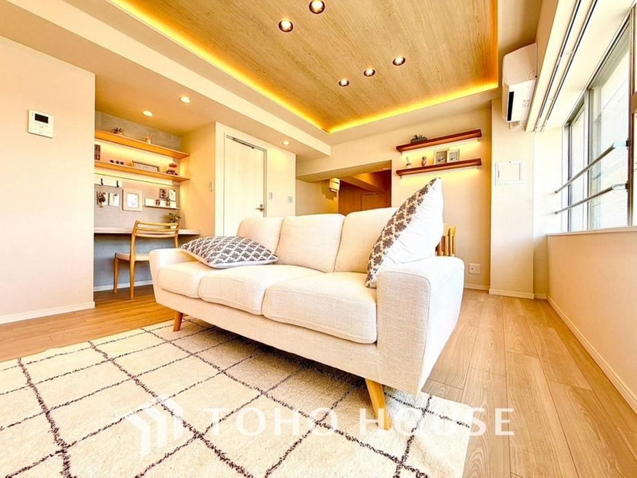 2LDK apartment in Meguro Ward, Tokyo - Photo 1