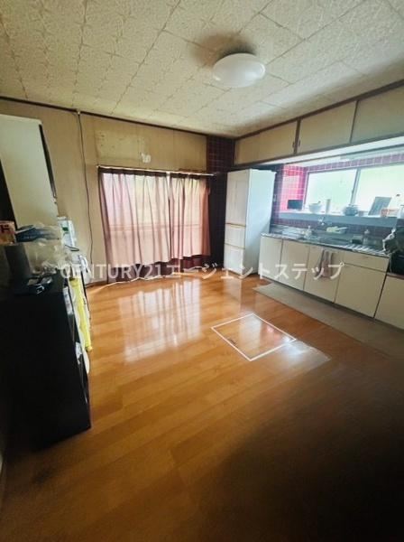 3DK house in Takaharu, Nishimorokata District, Miyazaki - photo 5