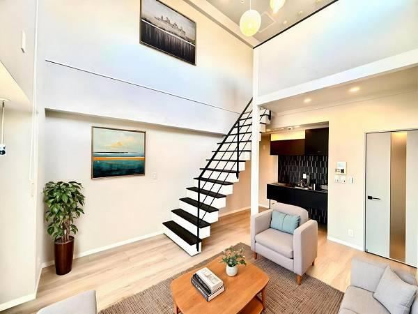 1LDK apartment in Shinjuku Ward, Tokyo - Photo 1