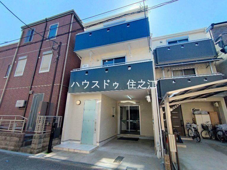 4LDK house in Suminoe Ward, Osaka - Photo 1