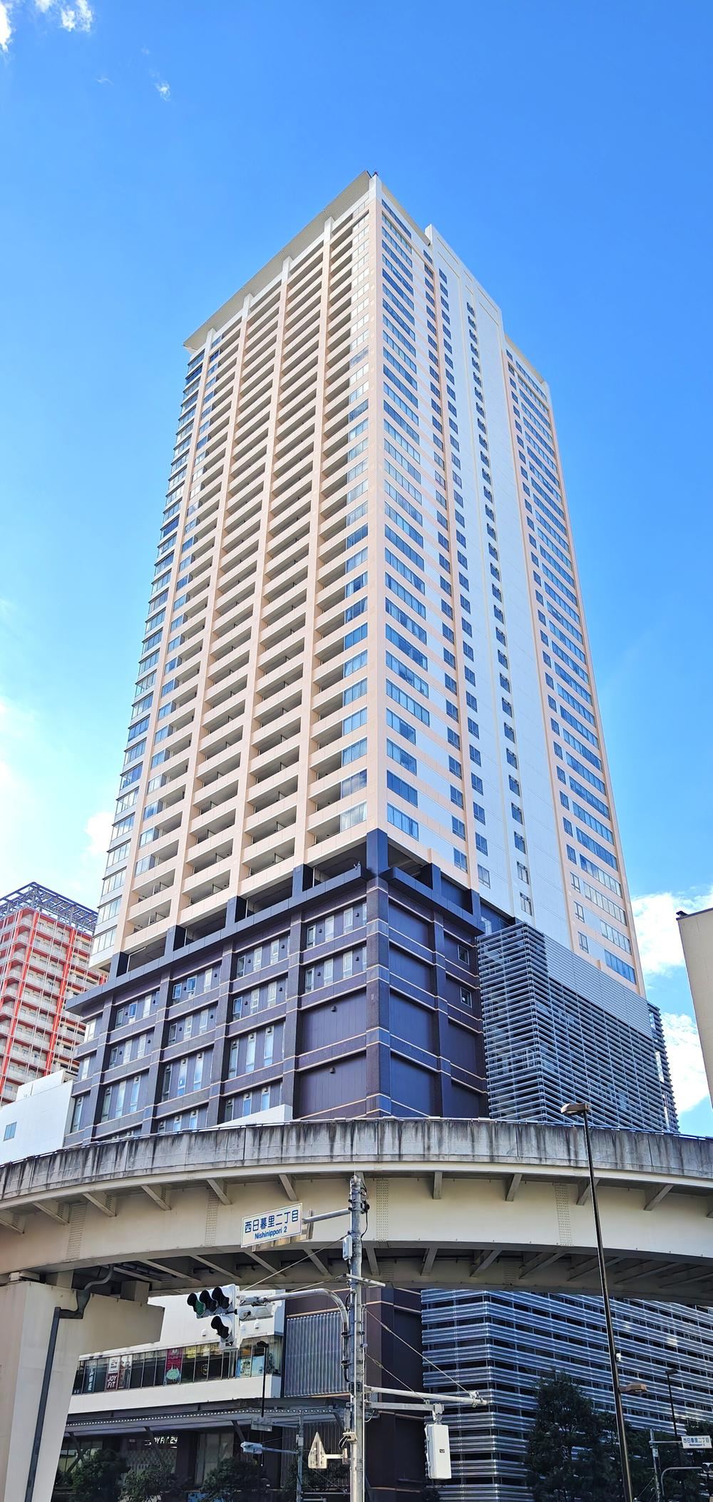 1LDK apartment in Arakawa Ward, Tokyo - Photo 1