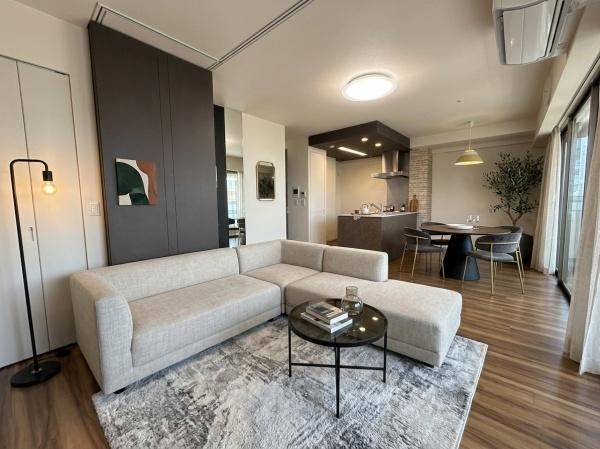 3LDK apartment in Moriguchi, Osaka - Photo 1