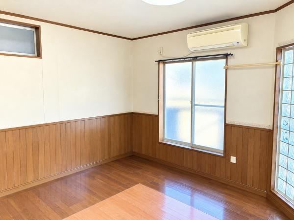 4LDK house in Higashisumiyoshi Ward, Osaka - Photo 1