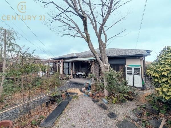5LDK+S house in Sawara Ward, Fukuoka - Photo 1