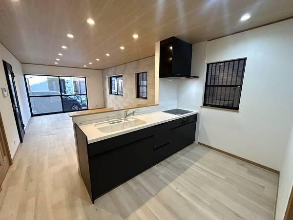 3LDK house in Izumi, Osaka - Photo 1