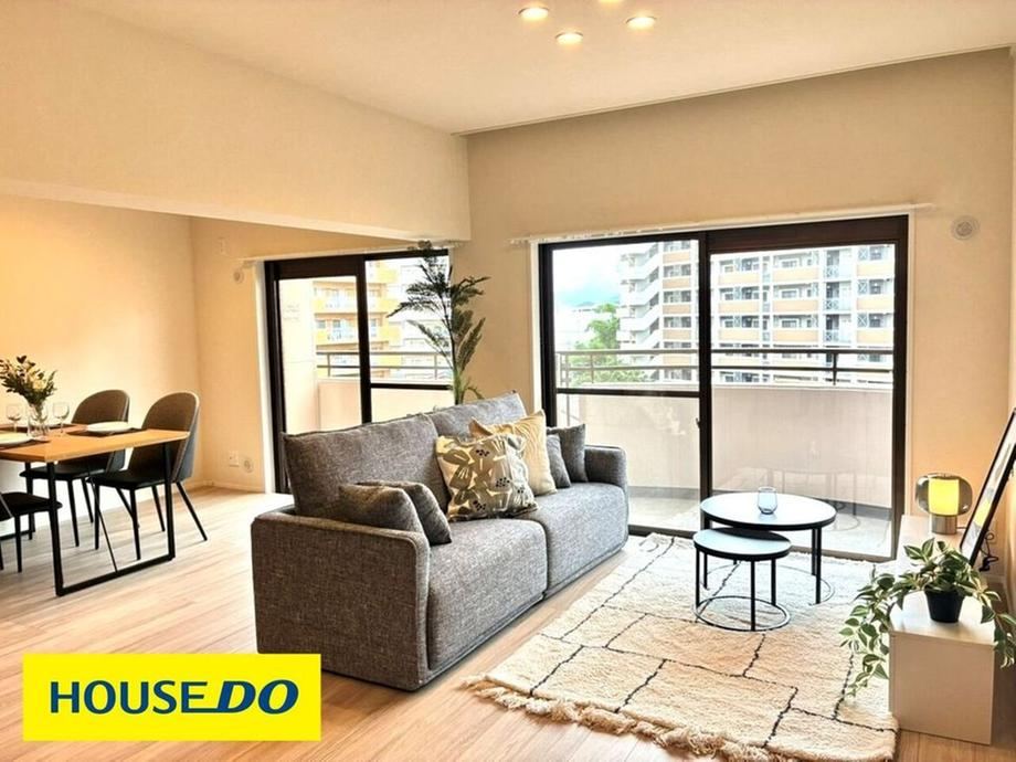 2LDK apartment in Kurume, Fukuoka - Photo 1