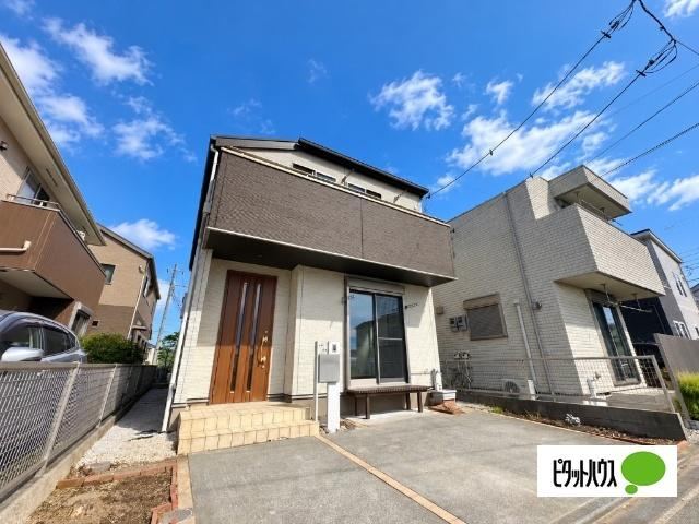 5LDK house in Hino, Tokyo - Photo 1