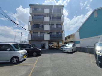 3LDK apartment in Fujiidera
