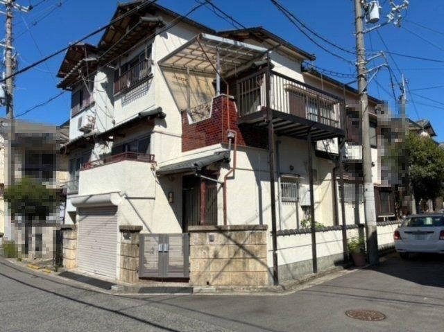 5DK house in Nishi Ward, Sakai, Osaka - Photo 1