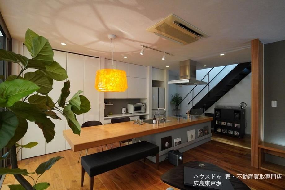 5LDK house in Asaminami Ward, Hiroshima - Photo 1
