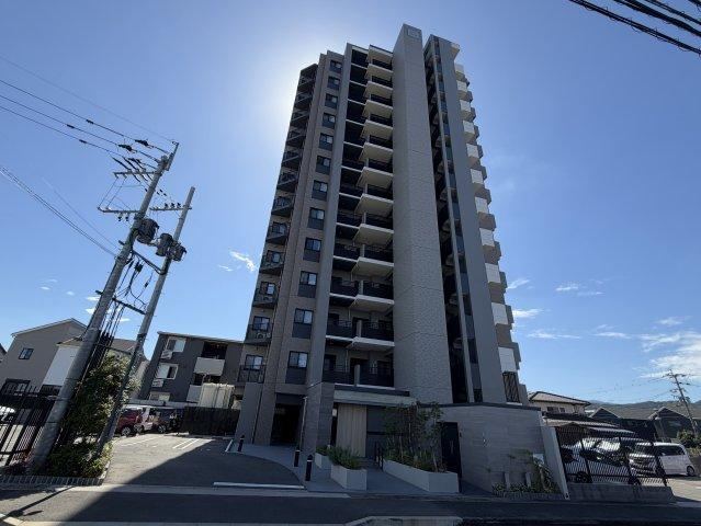 3LDK apartment in Nakagawa, Fukuoka - Photo 1