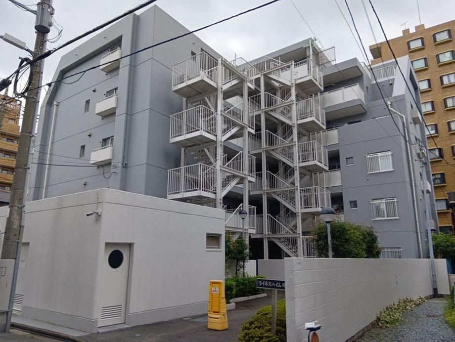2LDK apartment in Kawaguchi, Saitama - Photo 1