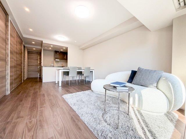3LDK apartment in Shinjuku Ward, Tokyo - Photo 1