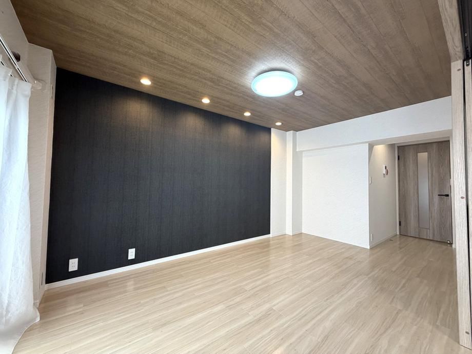 2LDK apartment in Suginami Ward, Tokyo - Photo 1