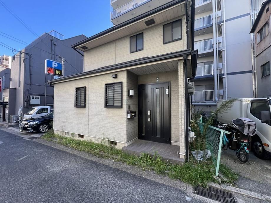 3LDK+S house in Hyogo Ward, Kobe, Hyogo - Photo 1