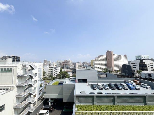 3LDK apartment in Edogawa Ward, Tokyo - Photo 1