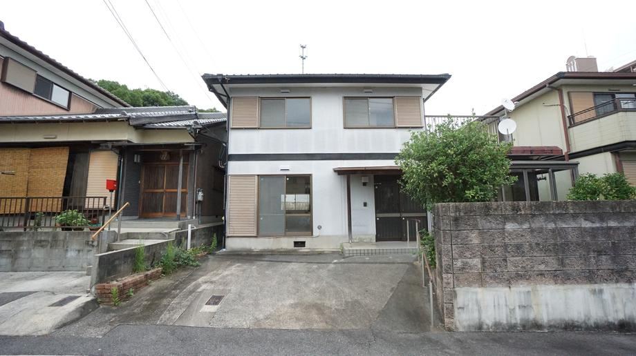 5LDK+S house in Yokkaichi, Mie - Photo 1