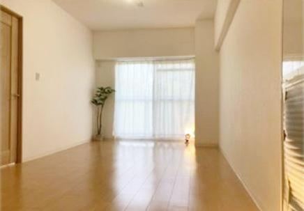 3LDK apartment in Amagasaki, Hyogo - Photo 1