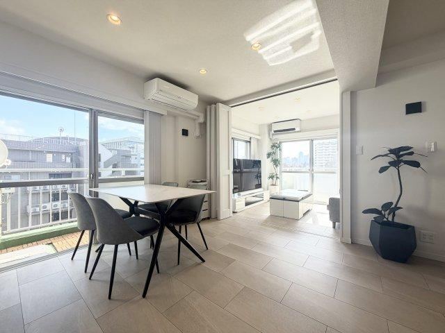 2LDK apartment in Koto Ward, Tokyo - Photo 1