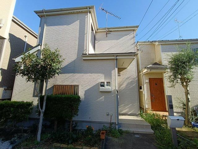4LDK house in Misato, Saitama - Photo 1