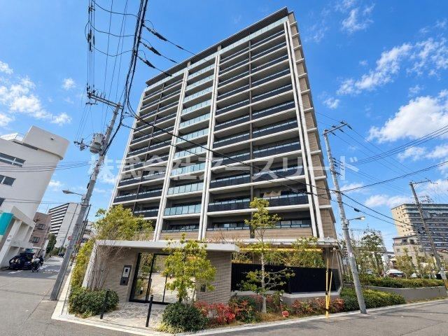 3LDK apartment in Higashiyodogawa Ward, Osaka - Photo 1