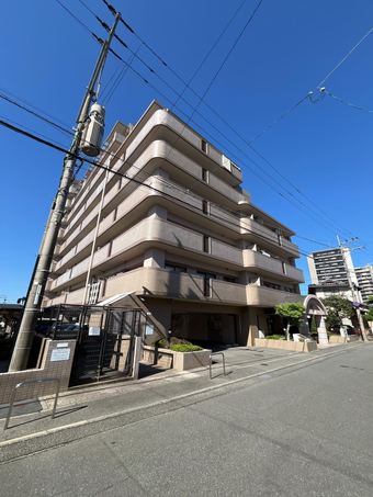 2LDK apartment in Onojo