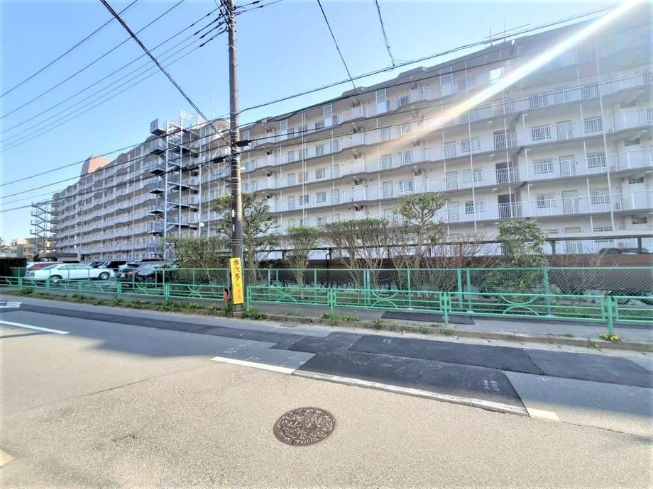 3LDK apartment in Funabashi, Chiba - Photo 1
