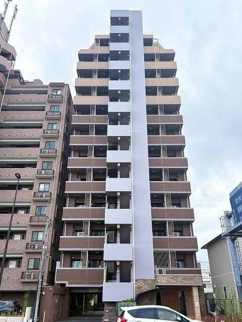 3LDK apartment in Katsushika Ward, Tokyo - Photo 1