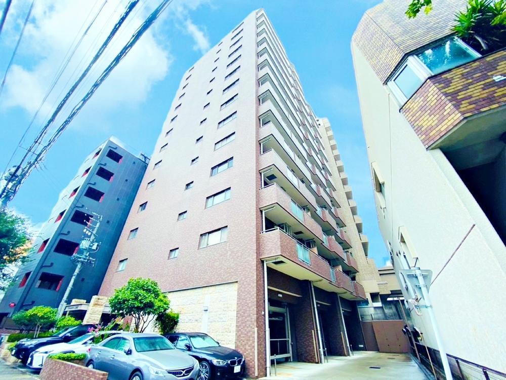 3LDK apartment in Naka Ward, Nagoya, Aichi - Photo 1