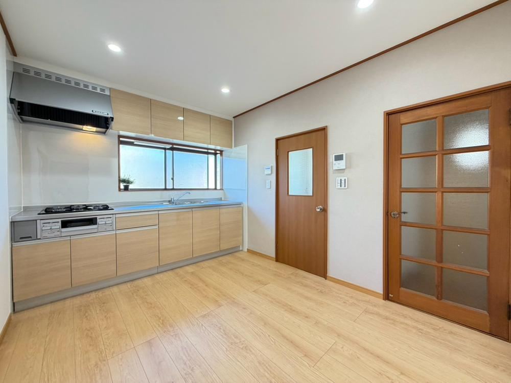 4LDK house in Isesaki, Gunma - Photo 1