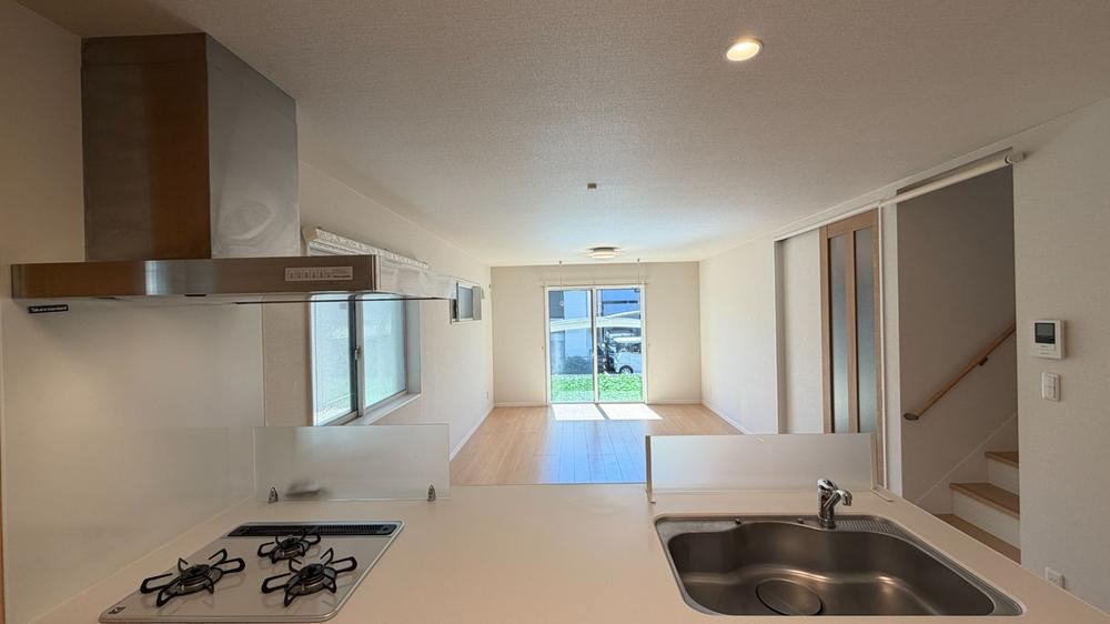 4LDK house in Kashiwa, Chiba - Photo 1