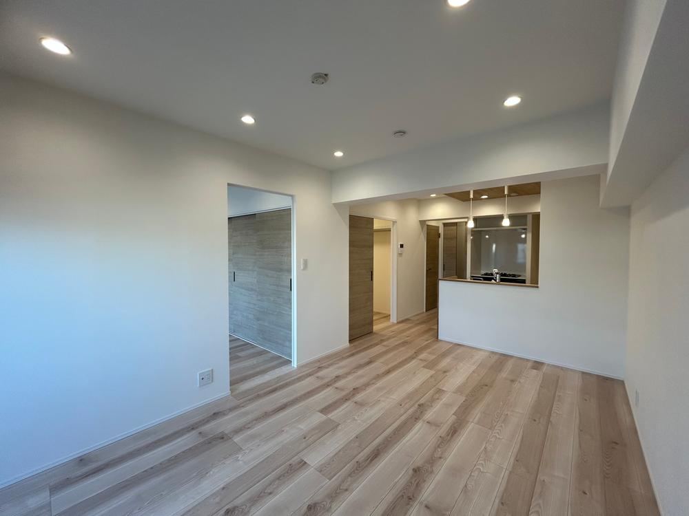 2LDK apartment in Kawaguchi, Saitama - Photo 1