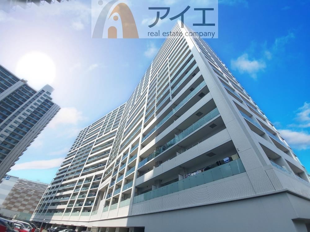 4LDK+S apartment in Funabashi, Chiba - Photo 1
