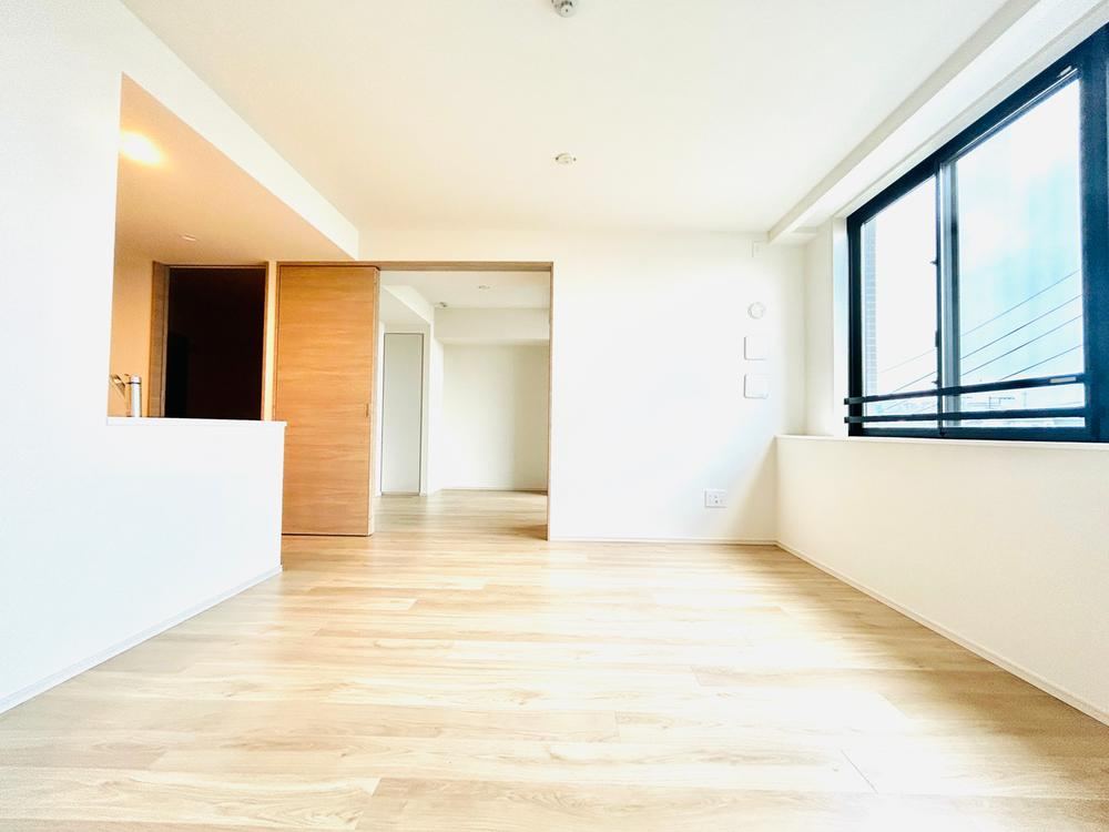 2LDK apartment in Ota Ward, Tokyo - Photo 1