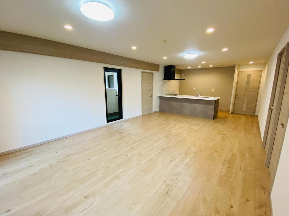 3LDK+S apartment in Nishi Ward, Kobe, Hyogo - Photo 1