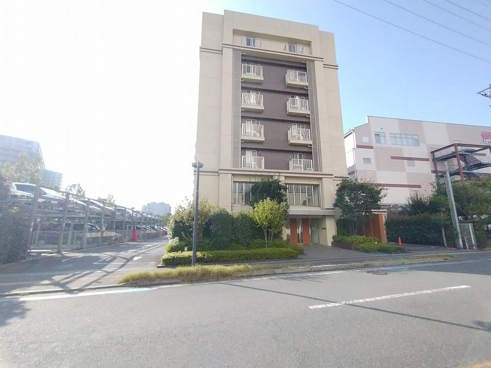 3LDK apartment in Kita Ward, Saitama - Photo 1