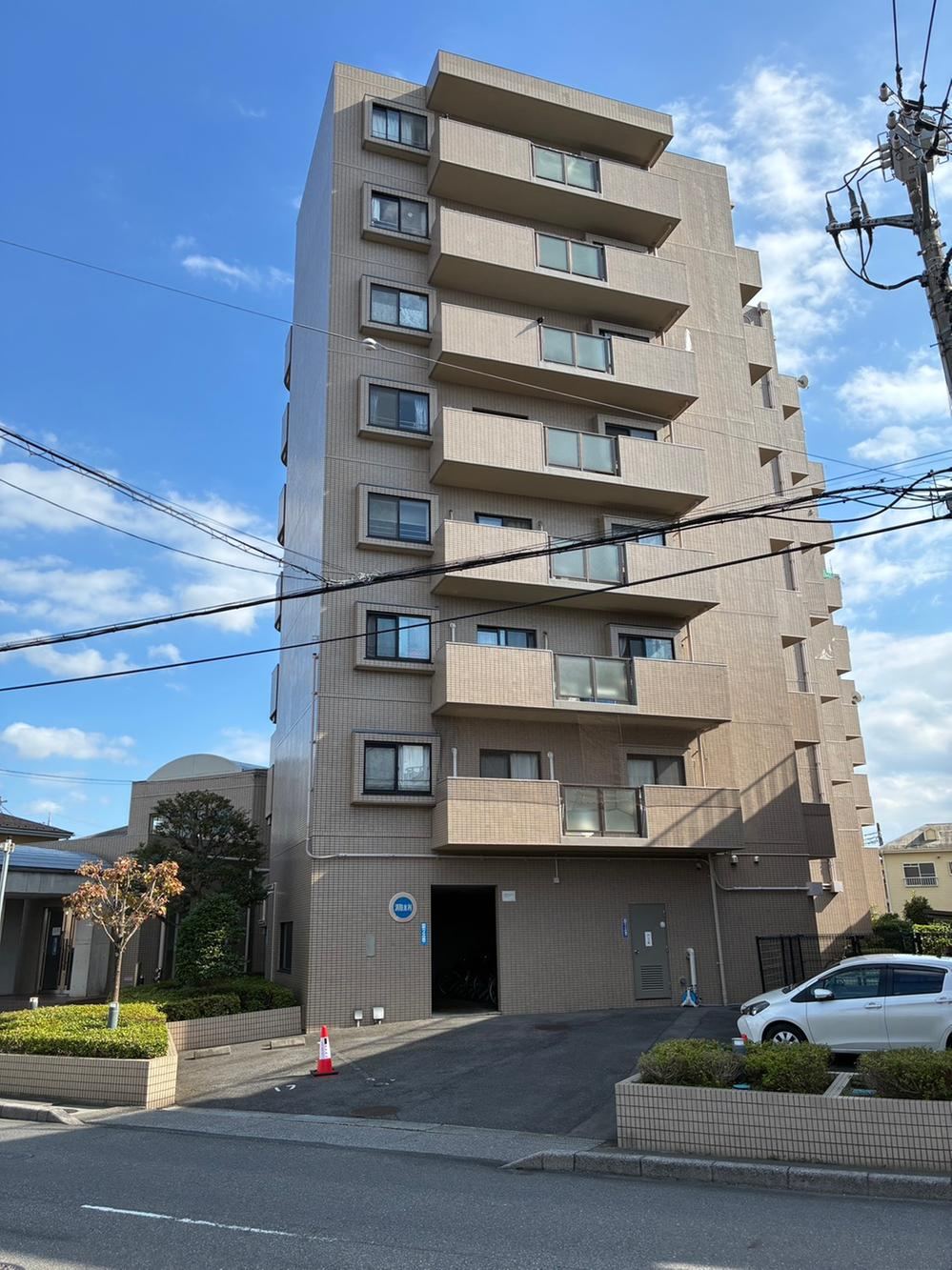 3LDK apartment in Koshigaya, Saitama - Photo 1