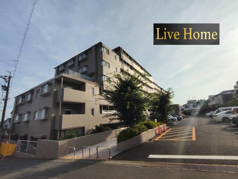 4LDK apartment in Kasugai, Aichi - Photo 1
